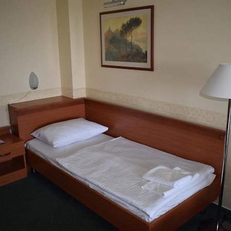 Bed and Breakfast Paprika Panzio Хедьешхалом Экстерьер фото